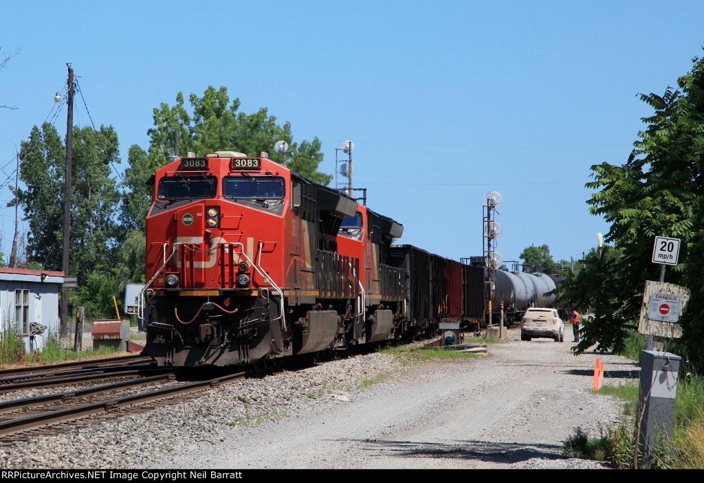 CN 3083